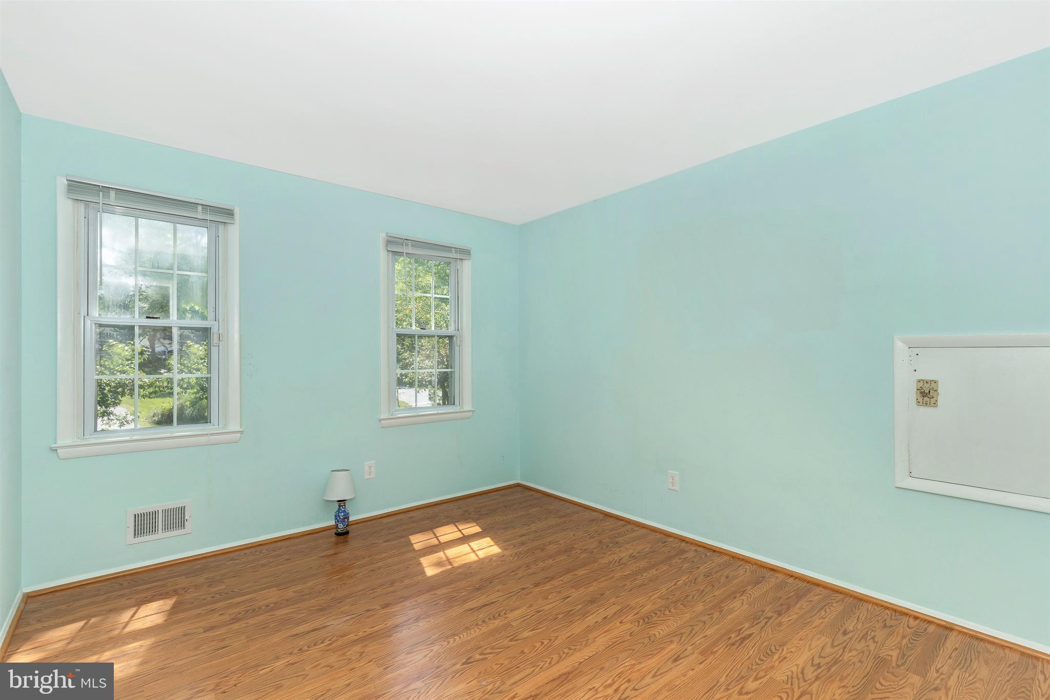 17301 Brown Road Poolesville, MD 20837 - Photo 31 of 35