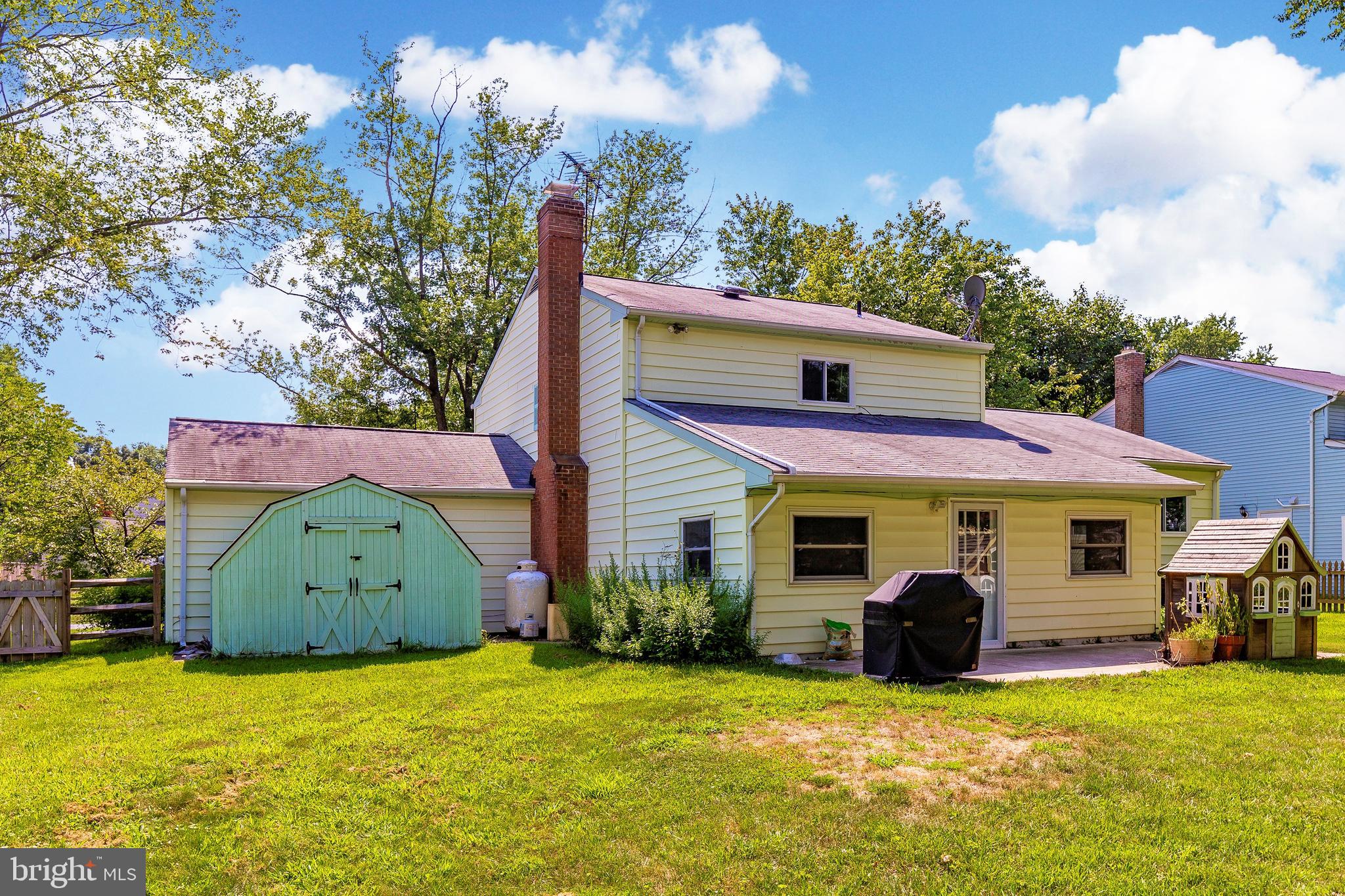 17301 Brown Road Poolesville, MD 20837 - Photo 5 of 35