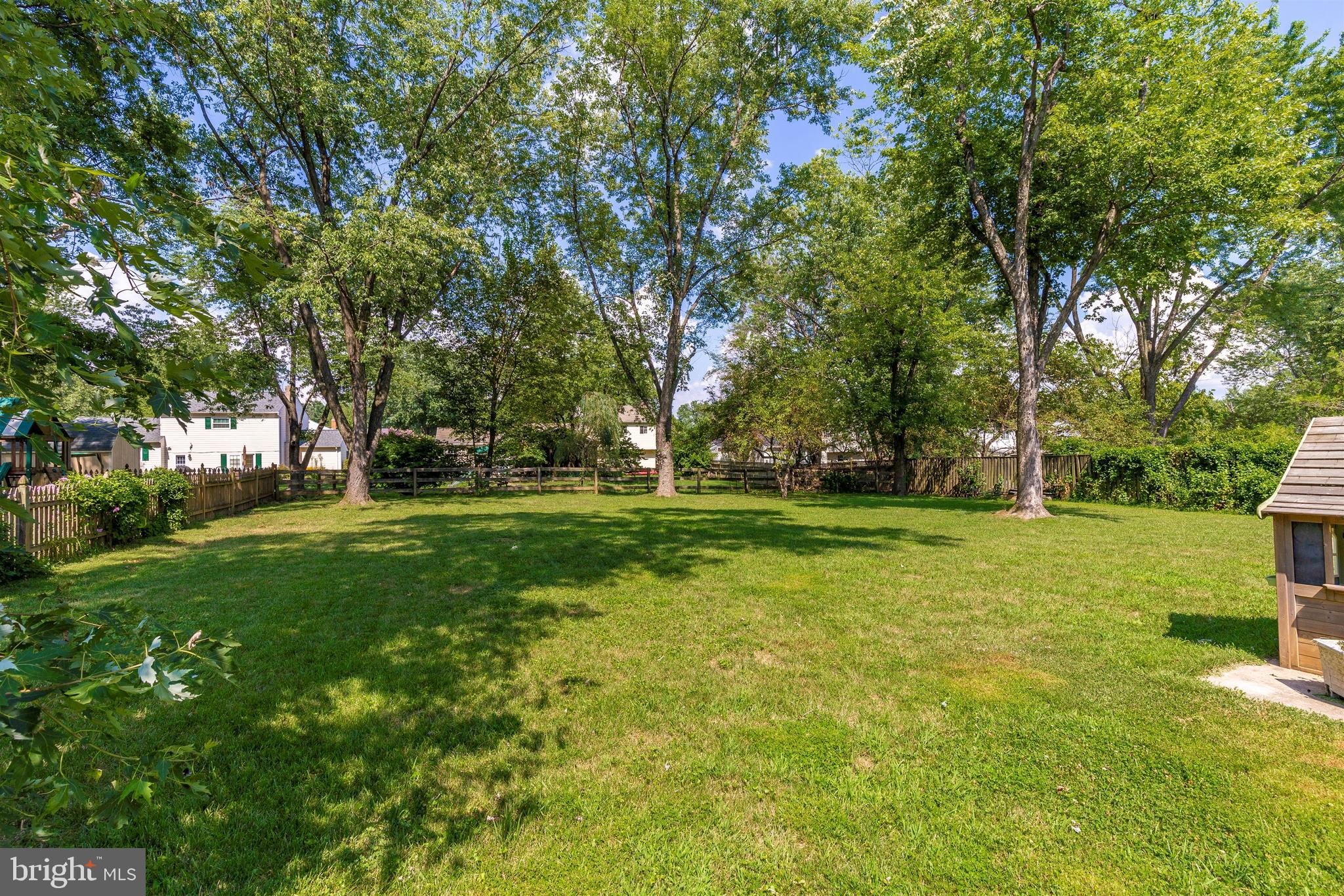 17301 Brown Road Poolesville, MD 20837 - Photo 7 of 35