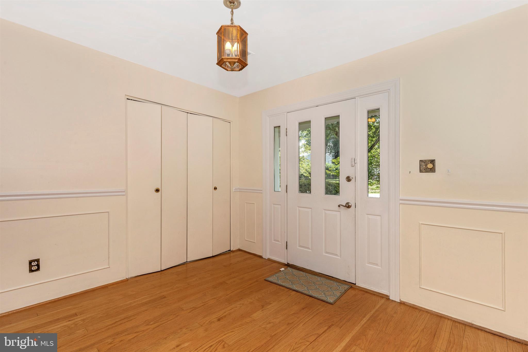 17301 Brown Road Poolesville, MD 20837 - Photo 10 of 35