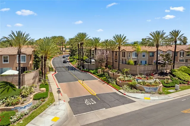 $399,900 | 39141 Anchor, Unit F, Murrieta, CA 92563