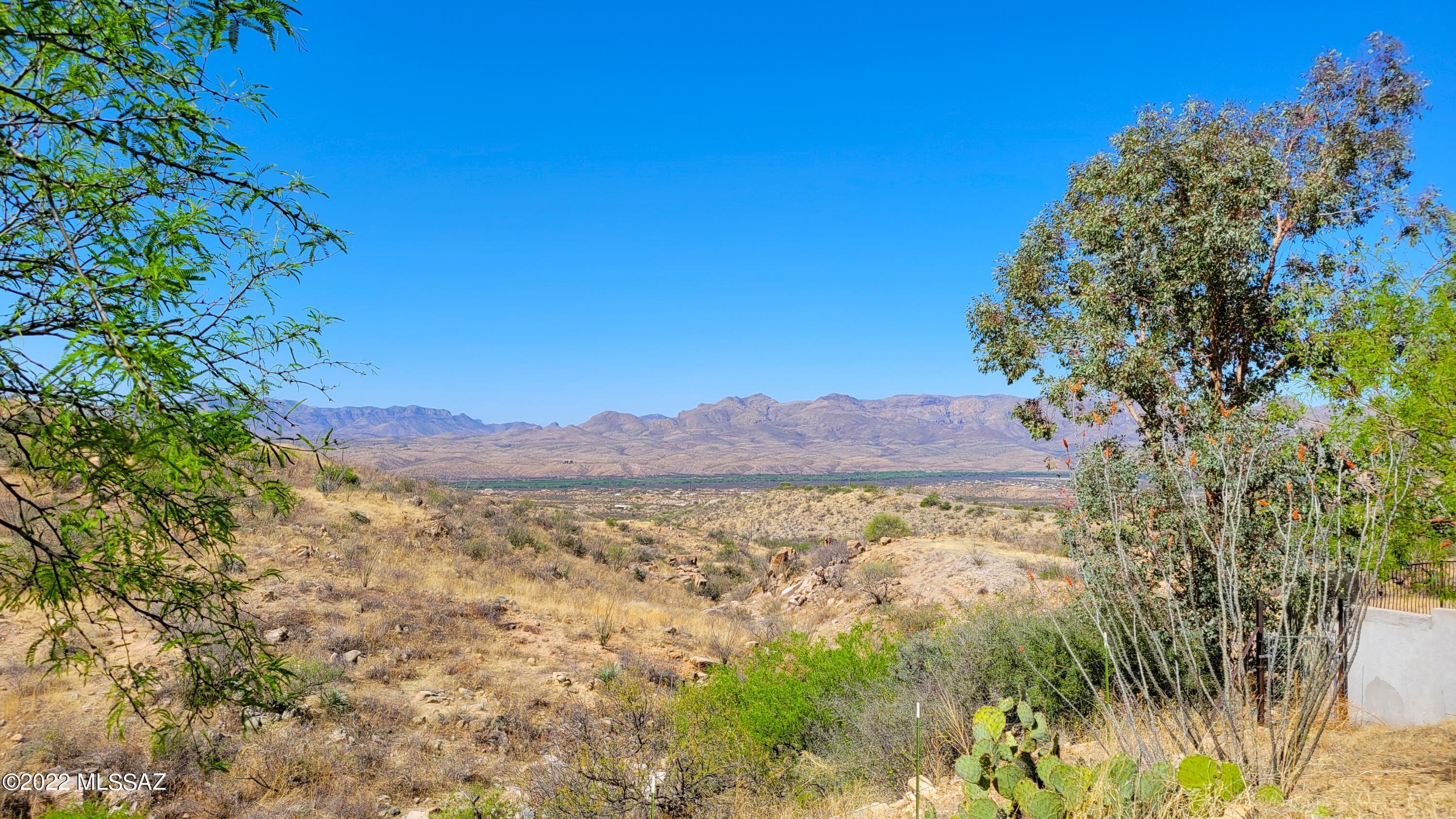 1708 Via Longosta Rio Rico, AZ 85648 - Photo 17 of 42