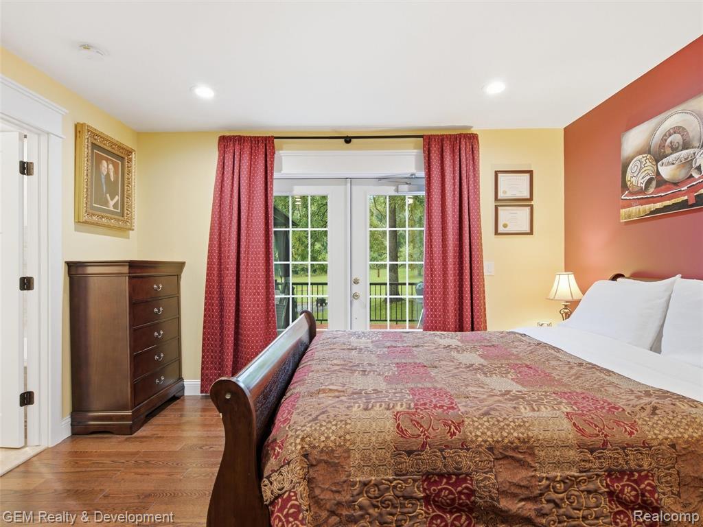 1301 Porter Road White Lake, MI 48383 - Photo 21 of 39 Gallery Image 21