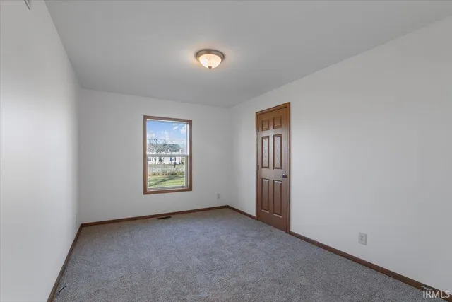 $229,000 | 3319 Highway 236, Anderson, IN 46017