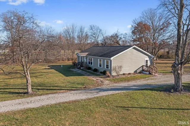 $229,000 | 3319 Highway 236, Anderson, IN 46017