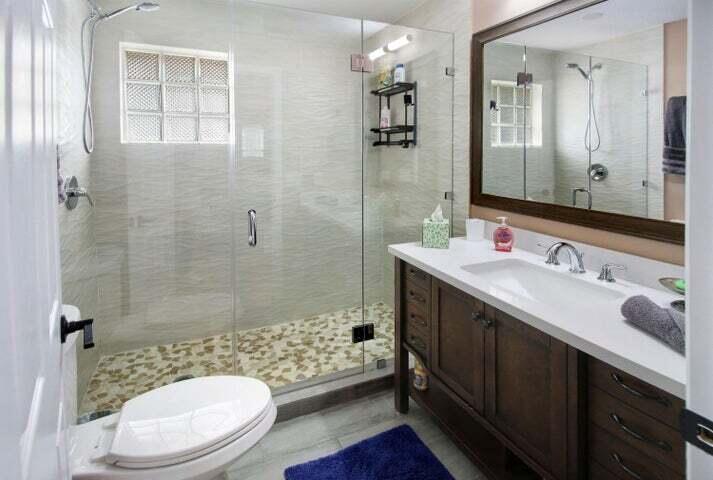 3574 Vagabond Road Lake Worth, FL 33462 - Photo 17 of 31 master bath