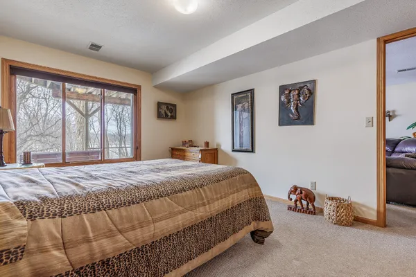 $394,900 | 3474 Woodbridge Court, La Crosse, WI 54601
