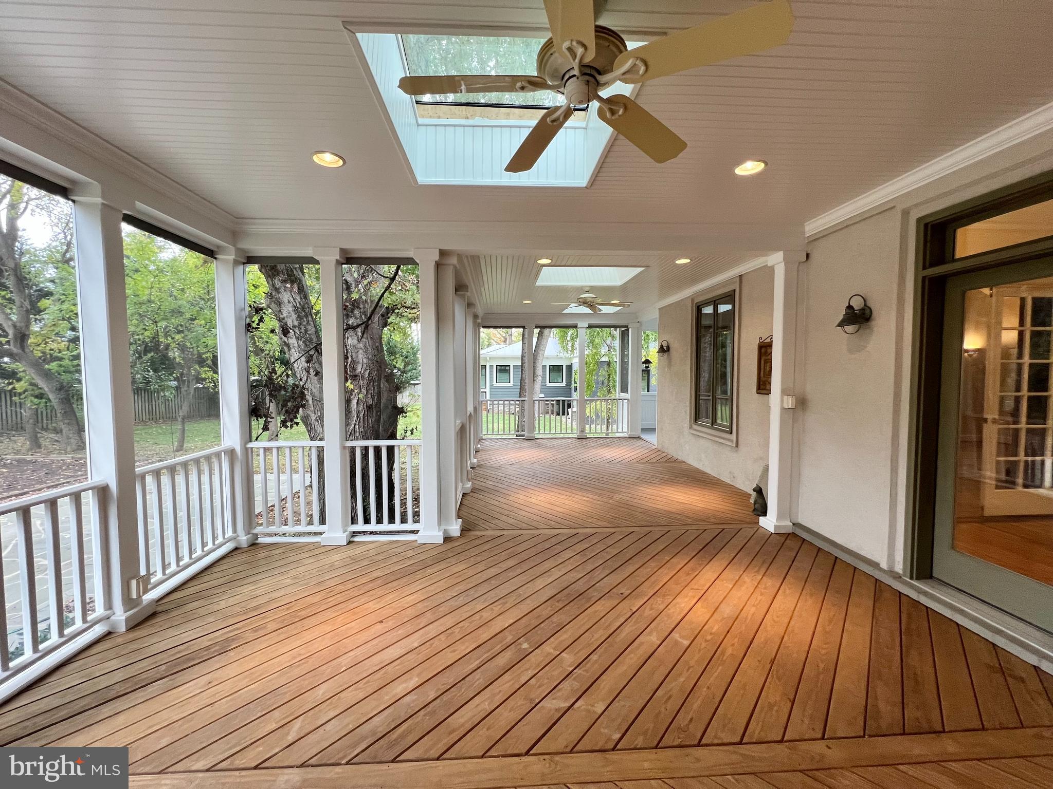 1312 Kurtz Road McLean, VA 22101 - Photo 12 of 62 Extra space to entertain