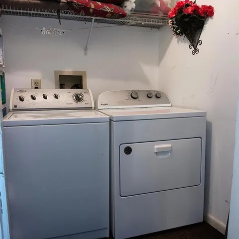 $299,500 | 2454 Bentley Drive, Palm Harbor, FL 34684