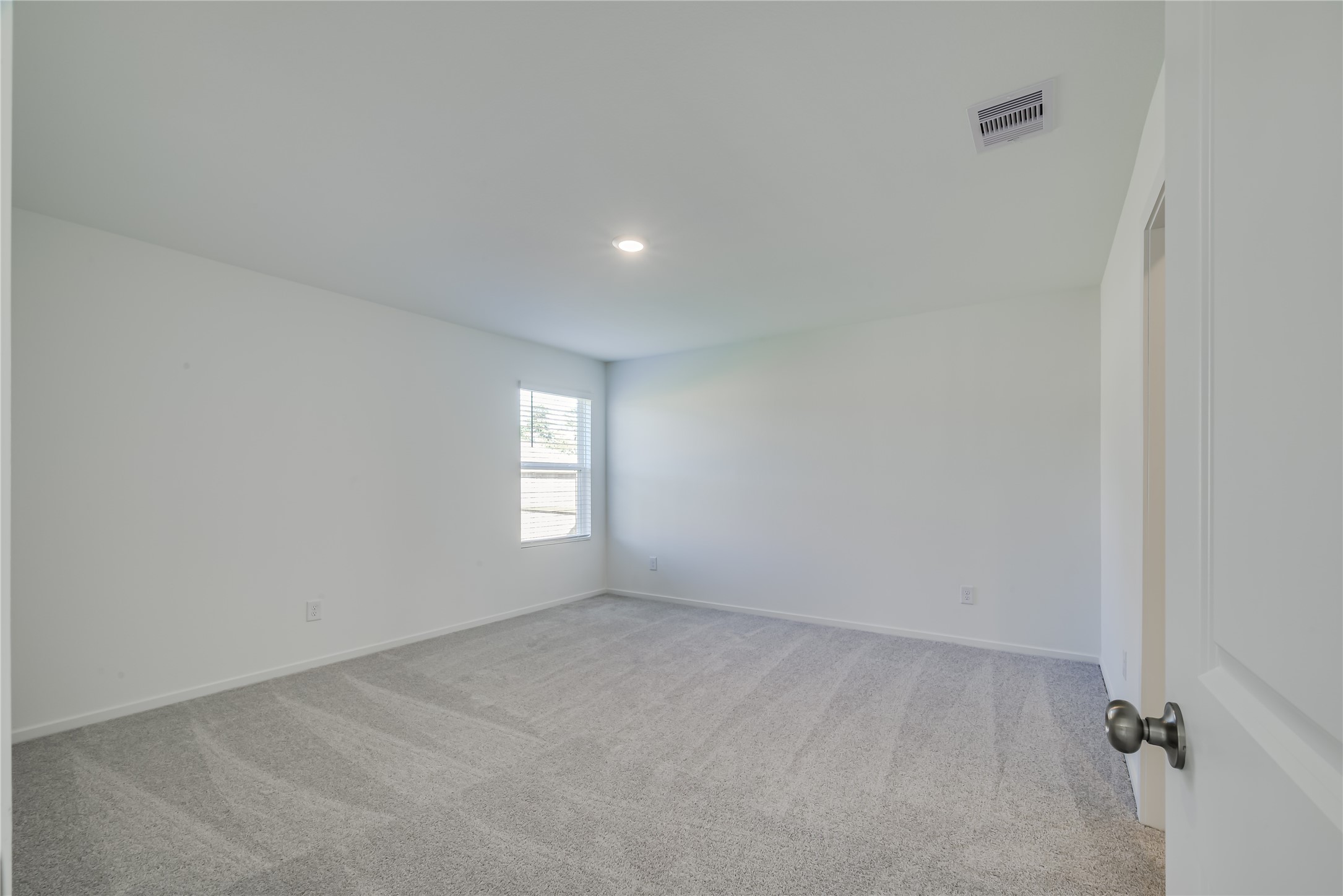 1754 West Stroker Road Crosby, TX 77532 - Photo 12 of 24 a view of empty room