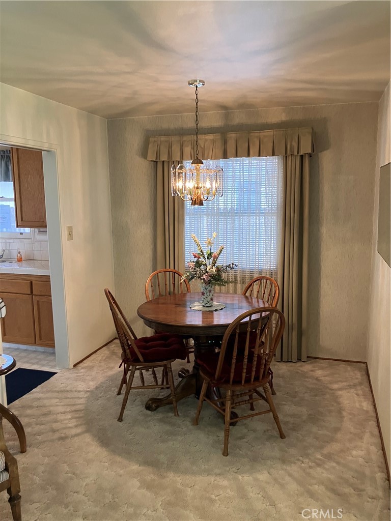 4621 Beverly Court Riverside, CA 92506 - Photo 6 of 26 Dinning