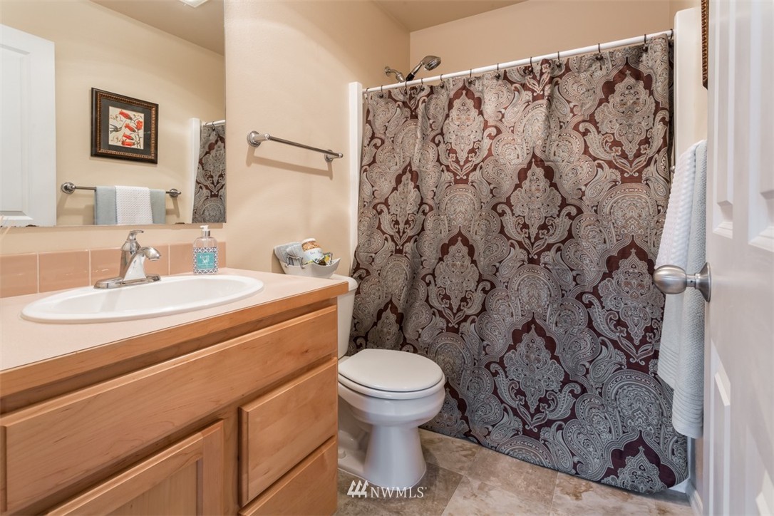 9020 236th Street Southwest, Unit 1 Edmonds, WA 98026 - Photo 12 of 15 Gallery Image 12