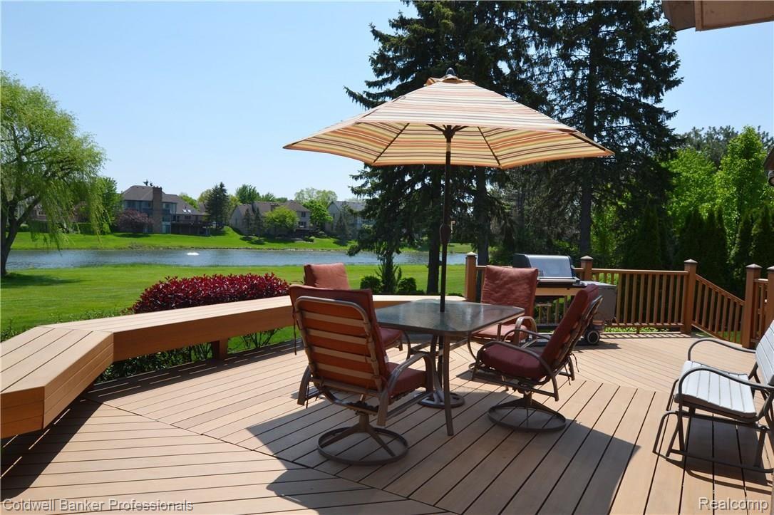4878 Rivers Edge Drive Troy, MI 48098 - Photo 48 of 54 RChase4878_172.JPG