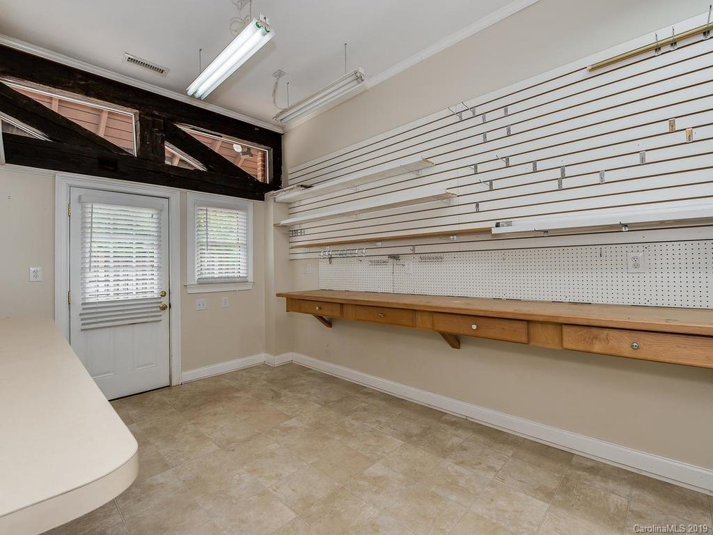 810 Lansdowne Road Charlotte, NC 28270 - Photo 30 of 38 Gallery Image 30