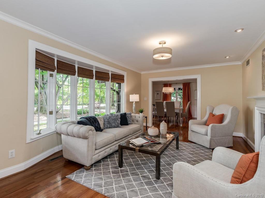 810 Lansdowne Road Charlotte, NC 28270 - Photo 4 of 38 Gallery Image 4