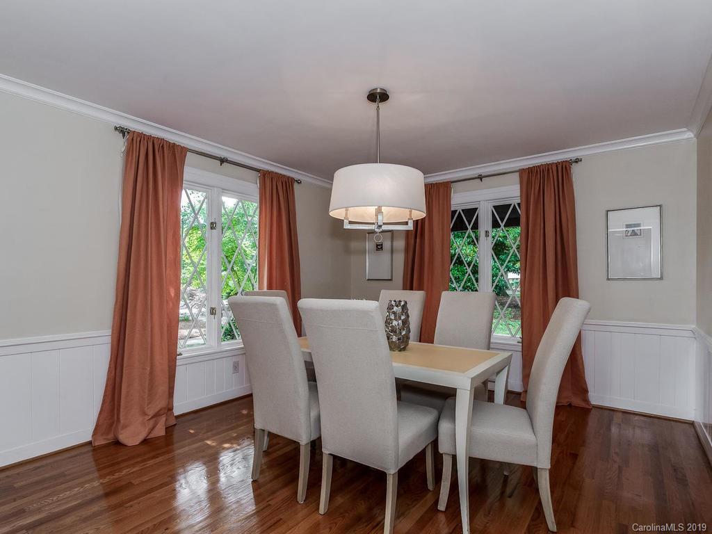 810 Lansdowne Road Charlotte, NC 28270 - Photo 5 of 38 Gallery Image 5