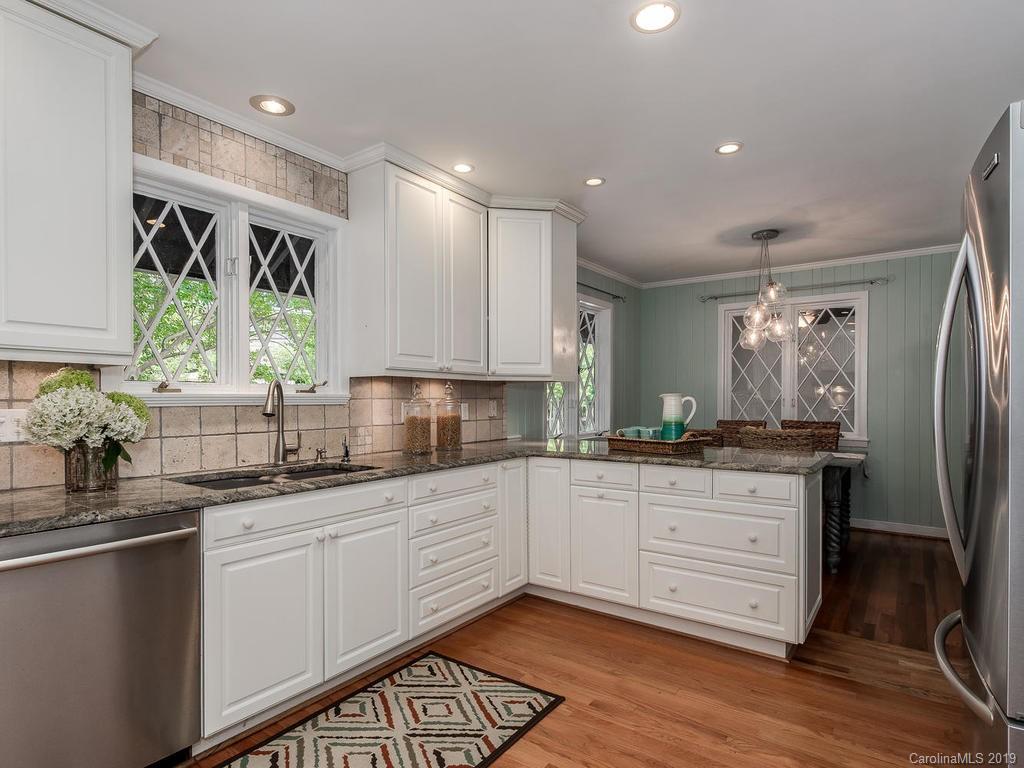 810 Lansdowne Road Charlotte, NC 28270 - Photo 8 of 38 Gallery Image 8