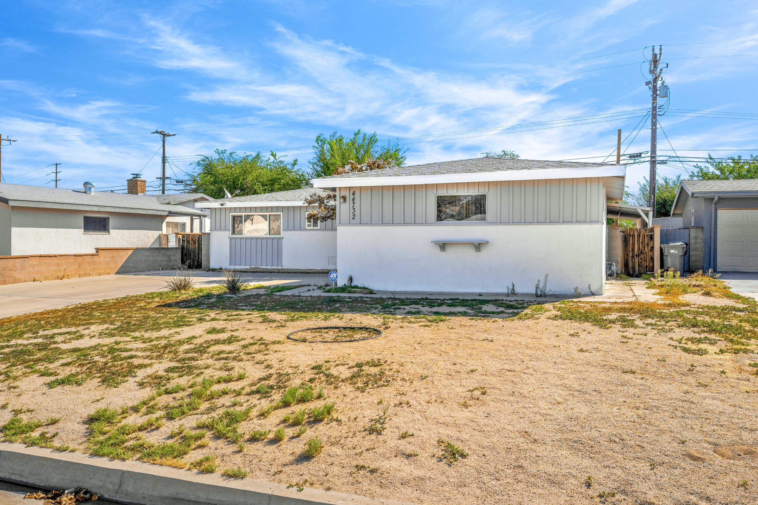 44732 Stanridge Avenue Lancaster, CA 93535 - Photo 3 of 22 44732 Stanridge Ave-2
