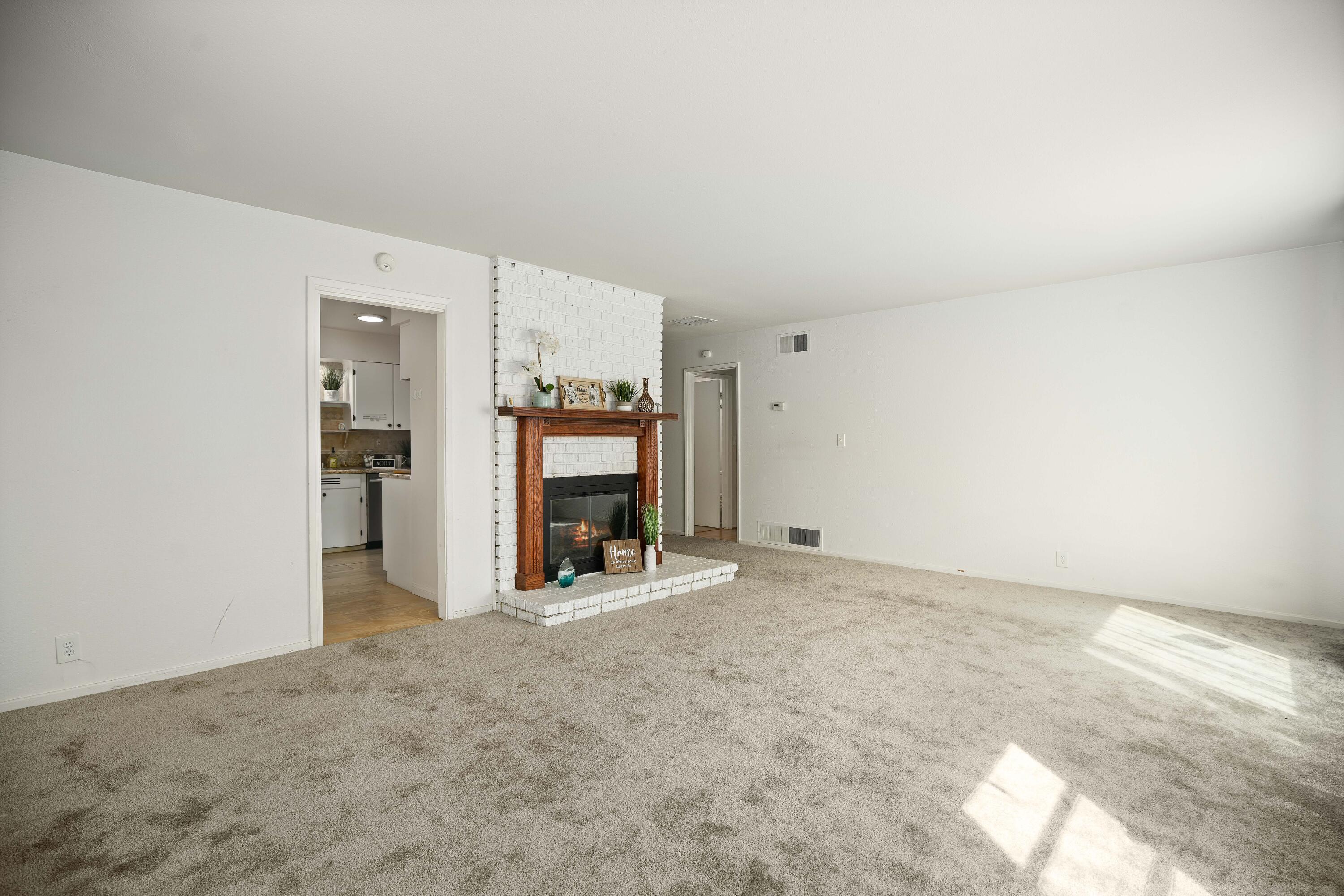 44732 Stanridge Avenue Lancaster, CA 93535 - Photo 10 of 22 44732 Stanridge Ave-8