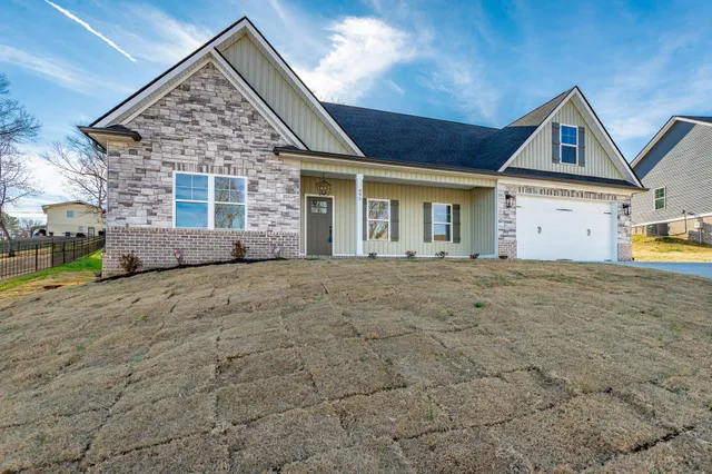 $475,000 | 859 Live Oak Road, Ringgold, GA 30736