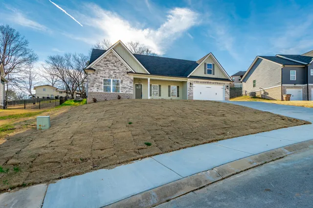 $475,000 | 859 Live Oak Road, Ringgold, GA 30736