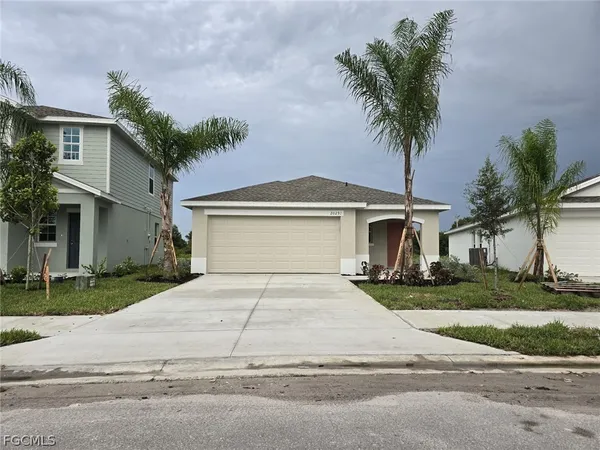 $2,100 | 20291 Caroline Creek Place, Lehigh Acres, FL 33974