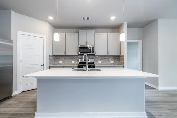$2,050 | 17877 Stone Terrace Lane, Montgomery, TX 77316