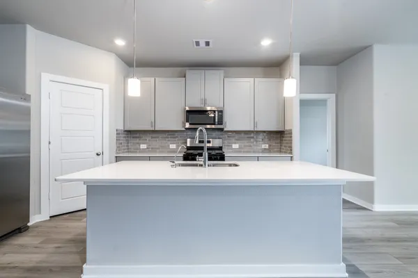 $2,050 | 17877 Stone Terrace Lane, Montgomery, TX 77316