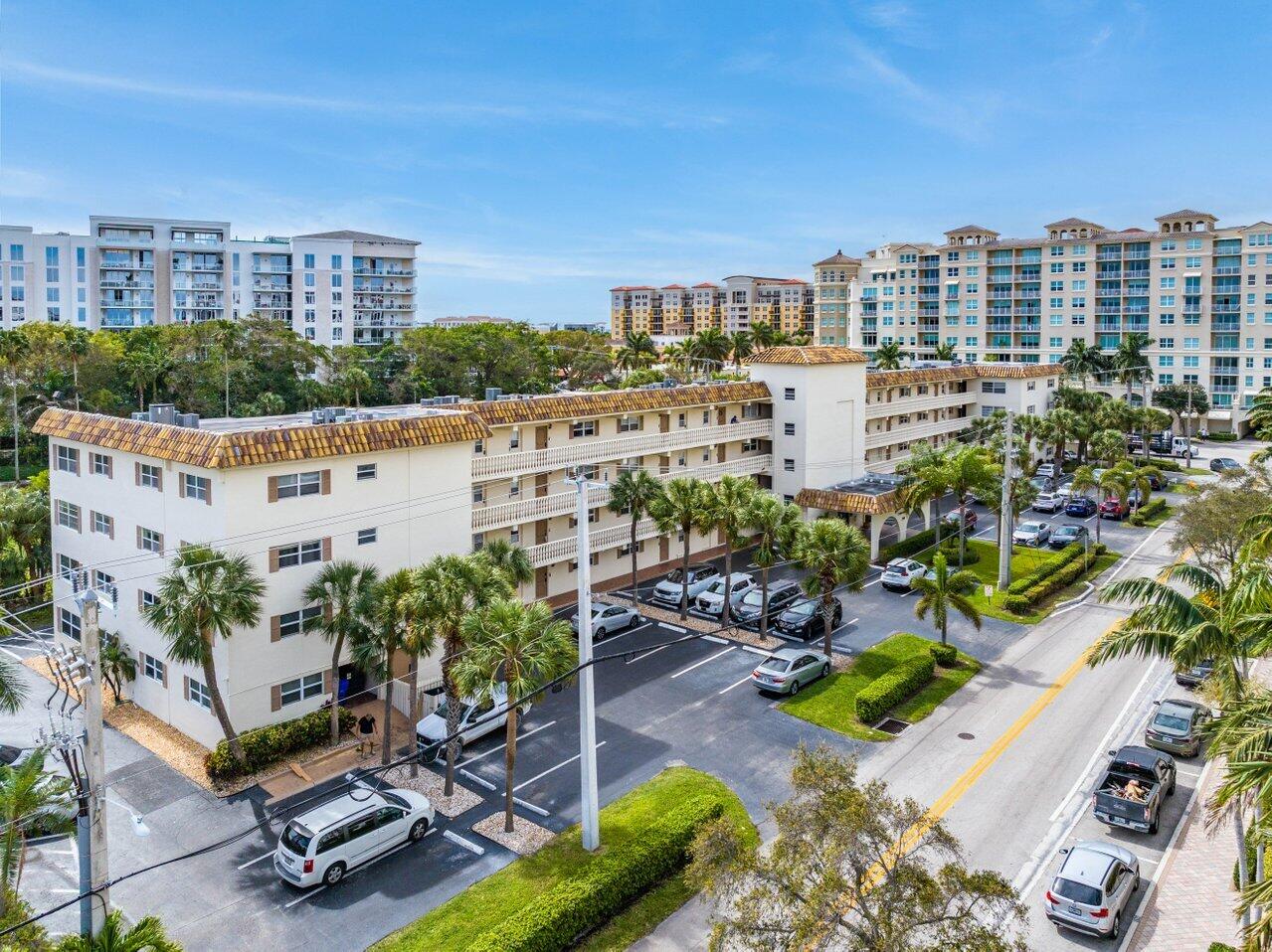 200 East Royal Palm Road, Unit 3120 Boca Raton, FL 33432 - Photo 20 of 27 a view of a city