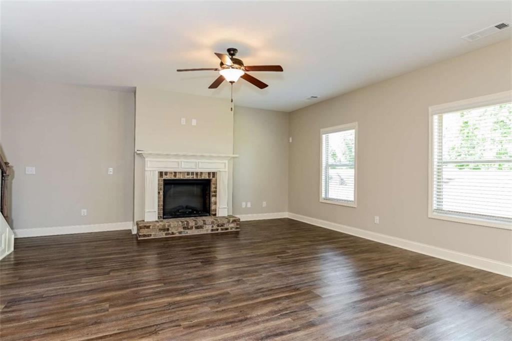 2131 Bridgewater Pass Hampton, GA 30228 - Photo 6 of 15