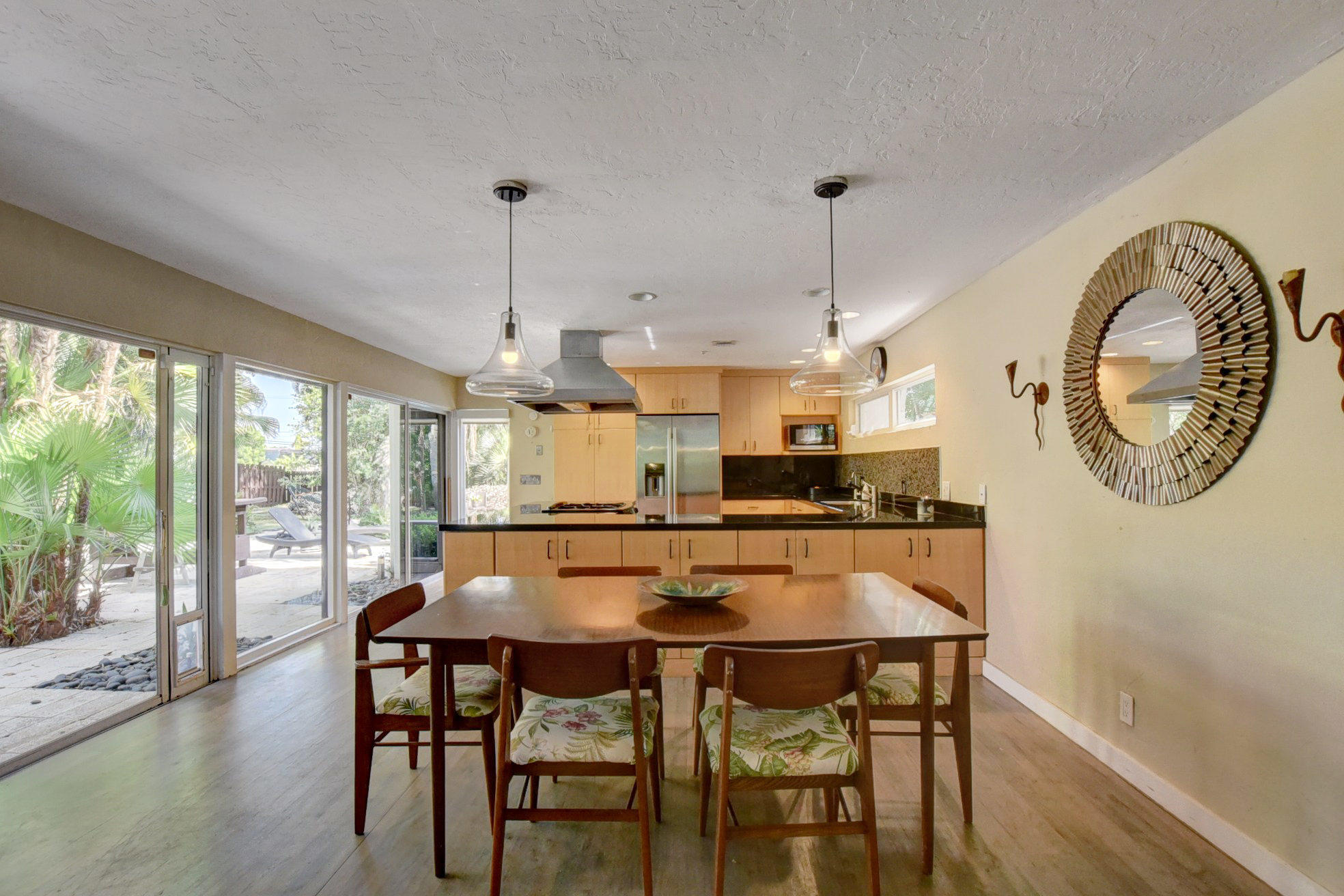 1240 Northwest 8th Street Boca Raton, FL 33486 - Photo 9 of 55 Dining room