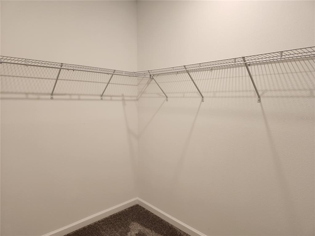 203 Bogey Drive Davenport, FL 33896 - Photo 28 of 41 a view of a small room