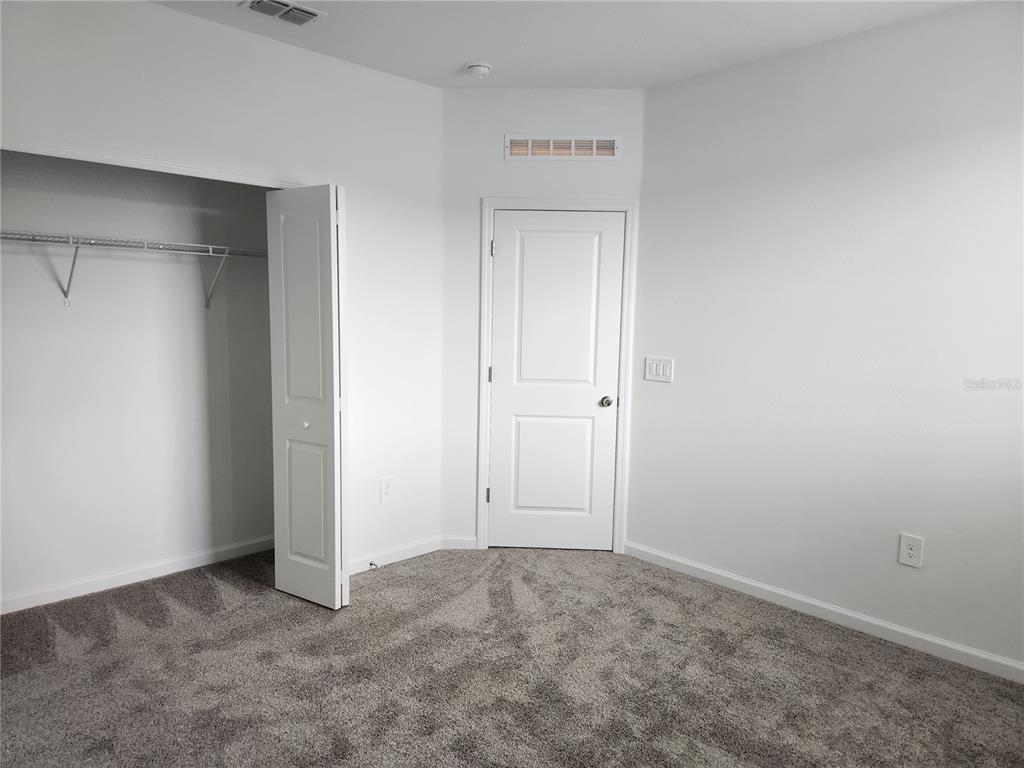 203 Bogey Drive Davenport, FL 33896 - Photo 32 of 41 a view of an empty room