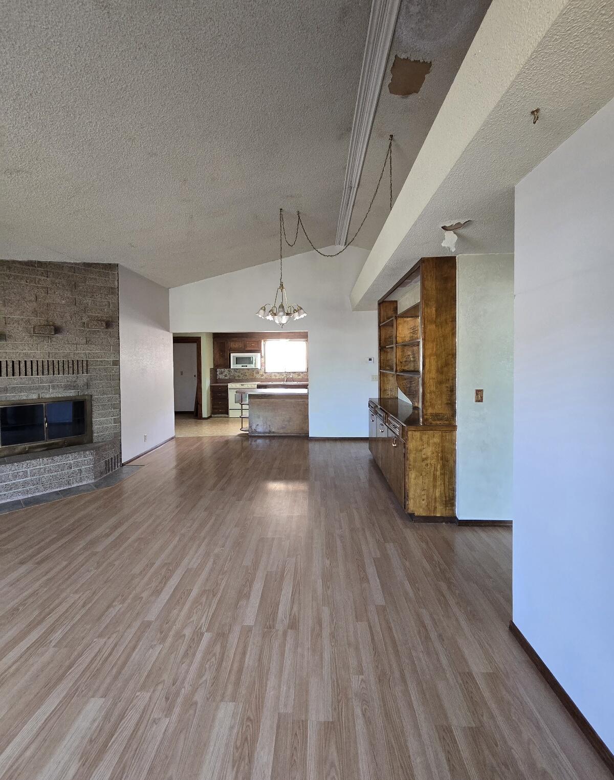846 Ridge Road Redding, CA 96003 - Photo 7 of 38 1000025647