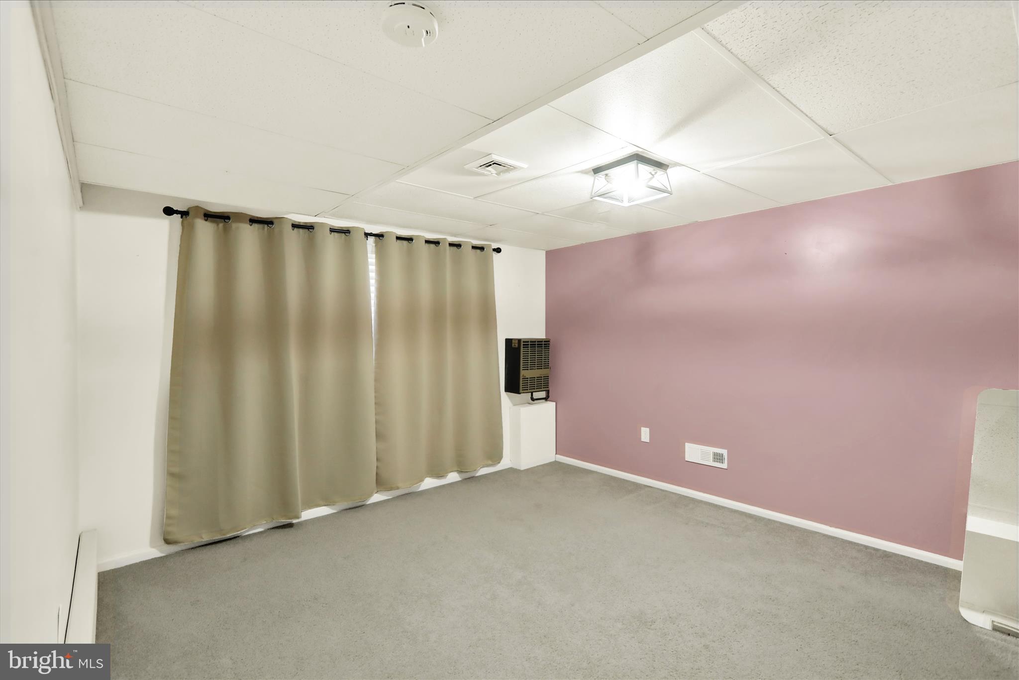 302 South Tulpehocken Road Reading, PA 19601 - Photo 41 of 44 an empty room with entrance and windows