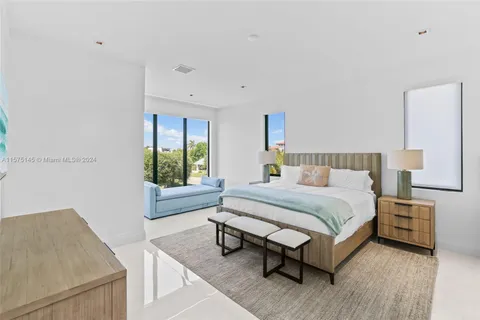 $17,500,000 | 749 Bamboo Drive, Boca Raton, FL 33432