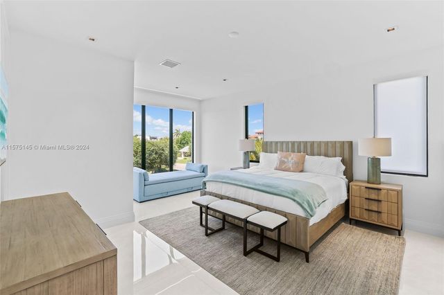 $17,500,000 | 749 Bamboo Drive, Boca Raton, FL 33432