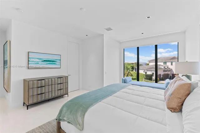 $17,500,000 | 749 Bamboo Drive, Boca Raton, FL 33432