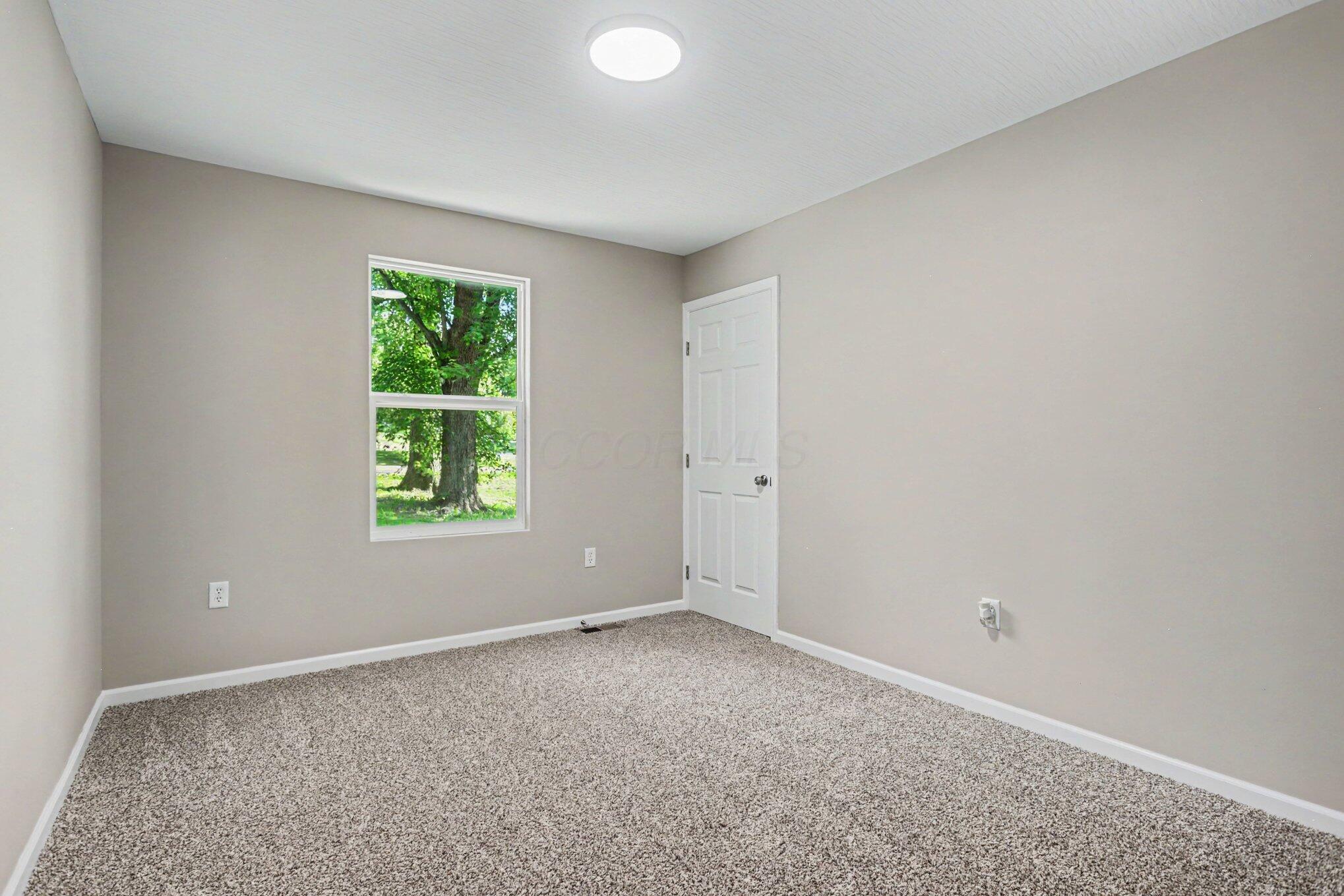 6787 Royalton Road Southwest Lancaster, OH 43130 - Photo 12 of 29