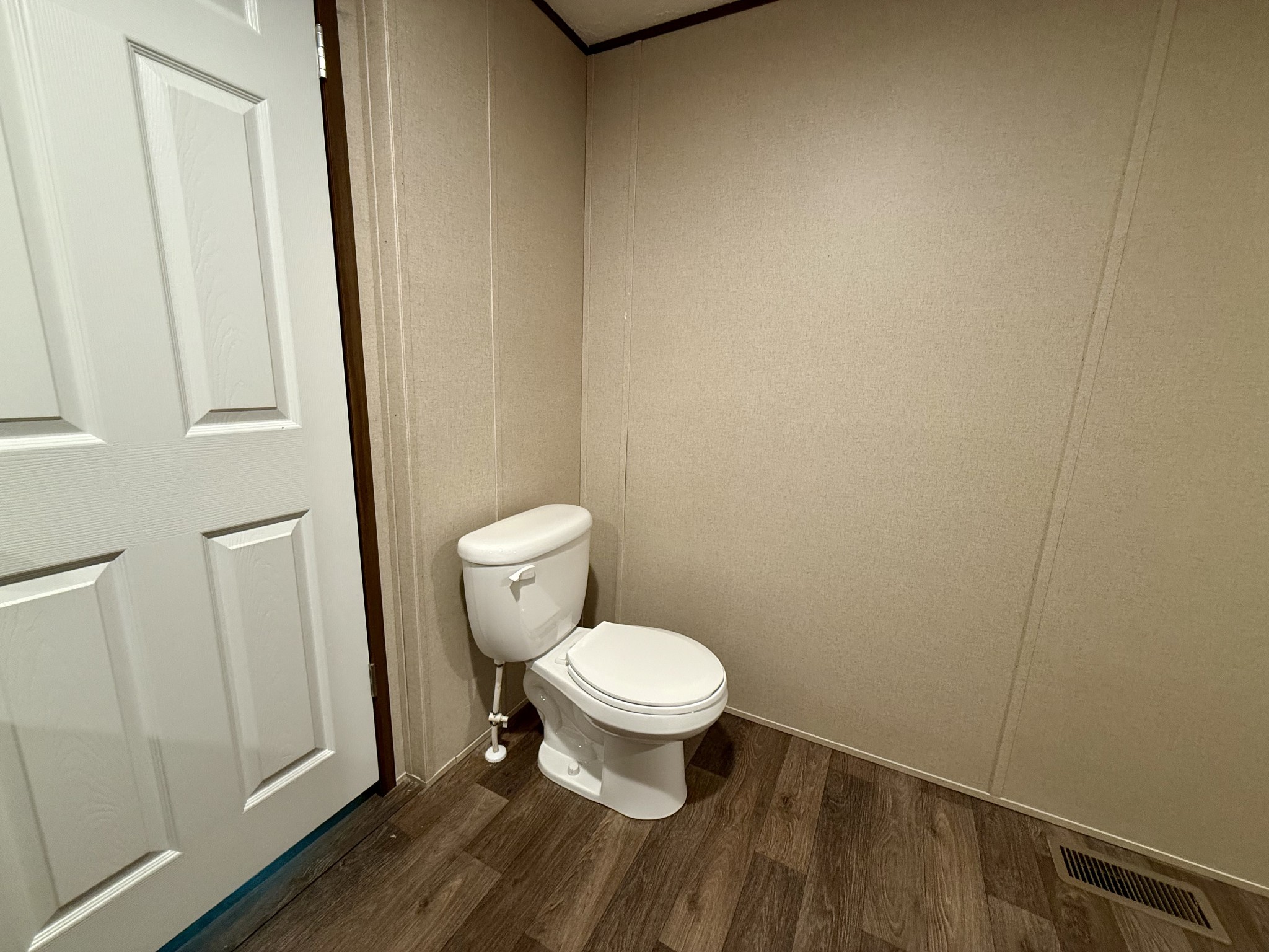 2548 Stone Man Road McMinnville, TN 37110 - Photo 12 of 23