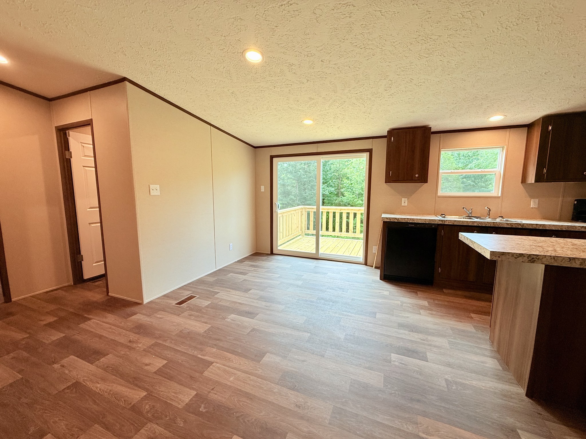 2548 Stone Man Road McMinnville, TN 37110 - Photo 6 of 23