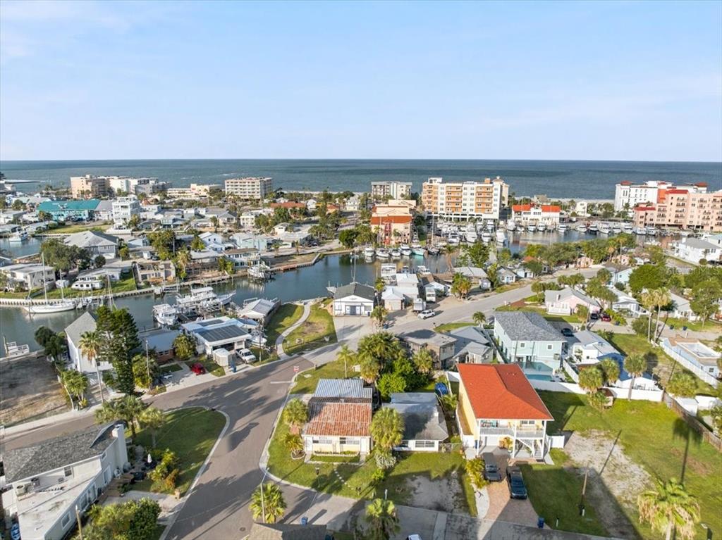 13104 4th Street East Madeira Beach, FL 33708 - Photo 23 of 29