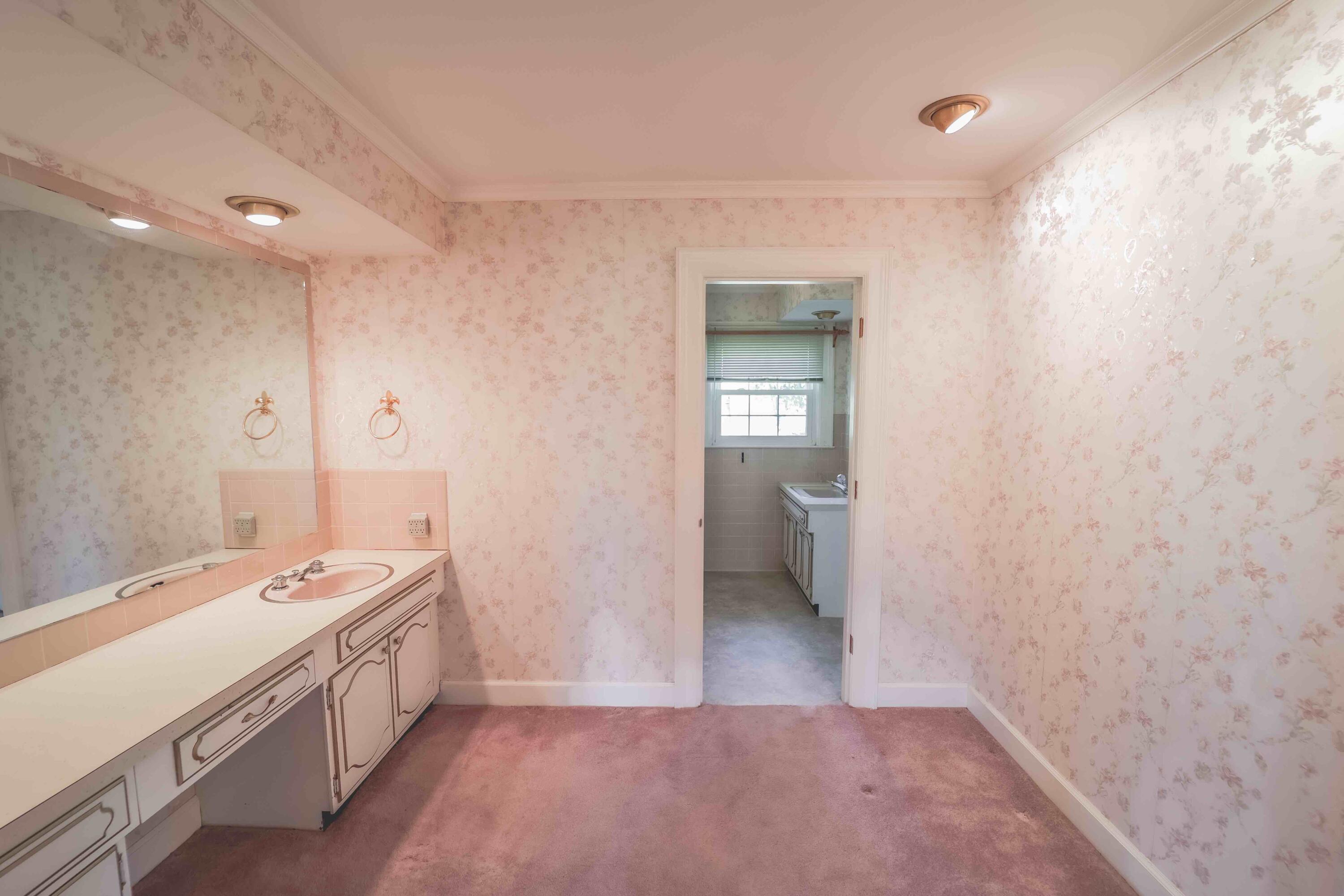 1685 Lexington Road Lancaster, KY 40444 - Photo 44 of 81 dressing room