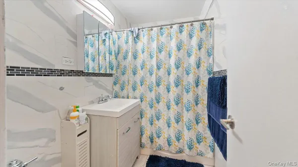 $149,999 | 2661 Marion Avenue, Unit 3C | Fordham