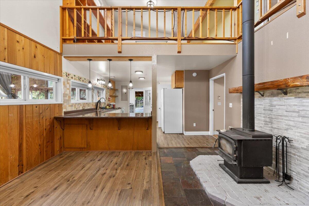 14242 Geppert Road Eagle Point, OR 97524 - Photo 10 of 54 Kitchen From Living Room