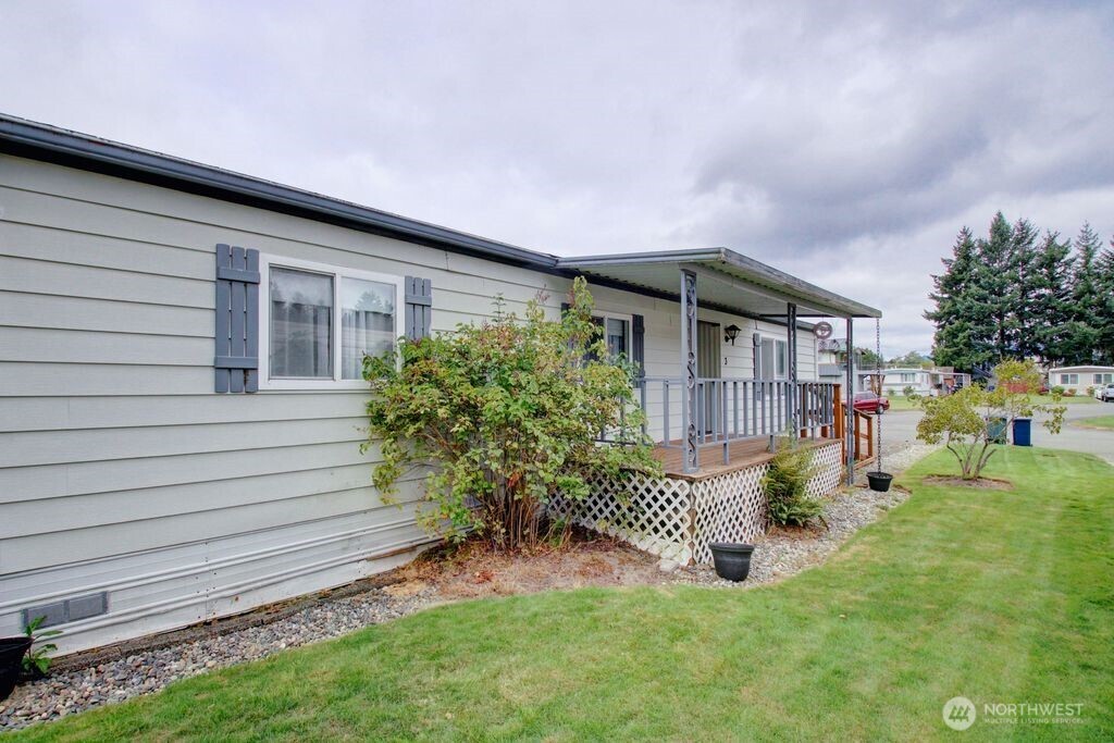 920 Maple Street, Unit 3 Sedro-Woolley, WA 98284 - Photo 14 of 14
