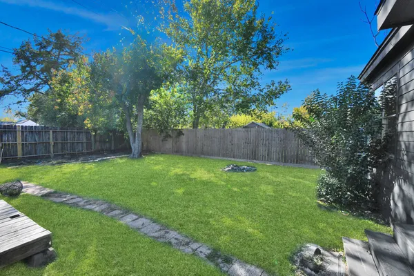 $199,900 | 115 Morrell Street, Baytown, TX 77520