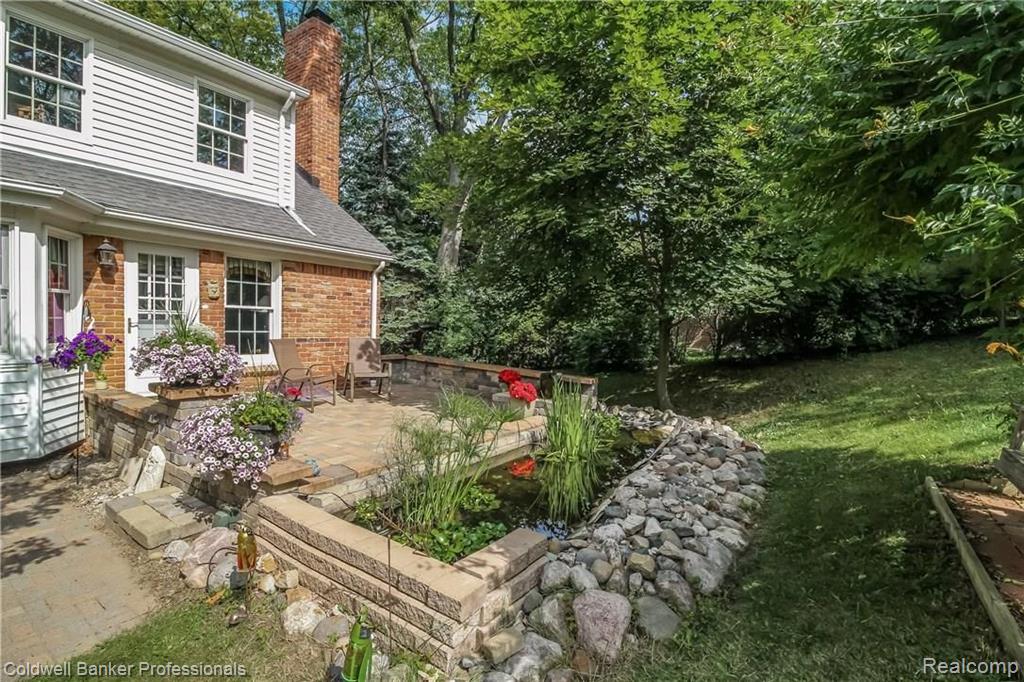 25348 Farmington Road Farmington Hills, MI 48336 - Photo 23 of 27