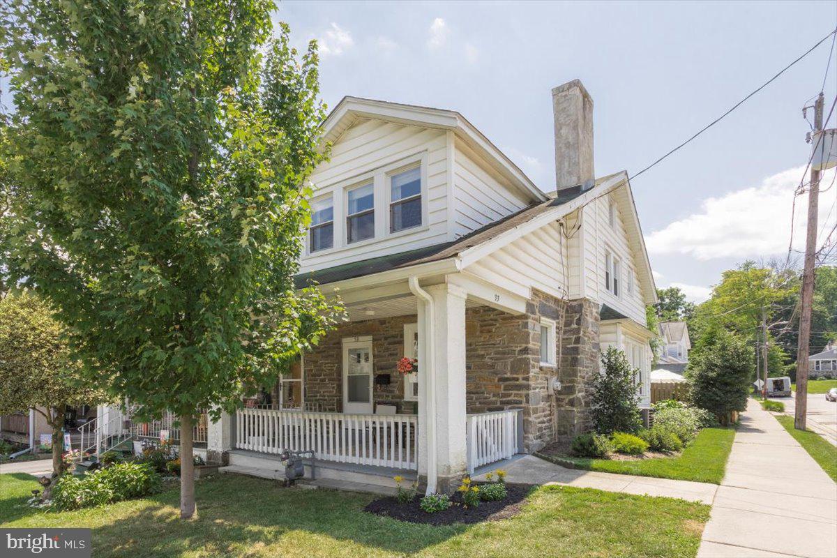 33 Meadowbrook Road Havertown, PA 19083 - Photo 1 of 15