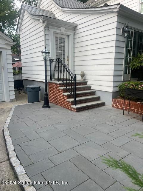 38 Lakewood Road Staten Island, NY 10301 - Photo 3 of 30 IMG_9103